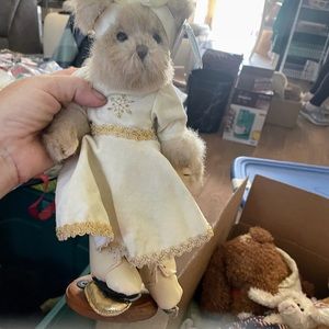 The Bearington Collection Francesca Frostytoes 11" Teddy Bear Plush #1746 NOS